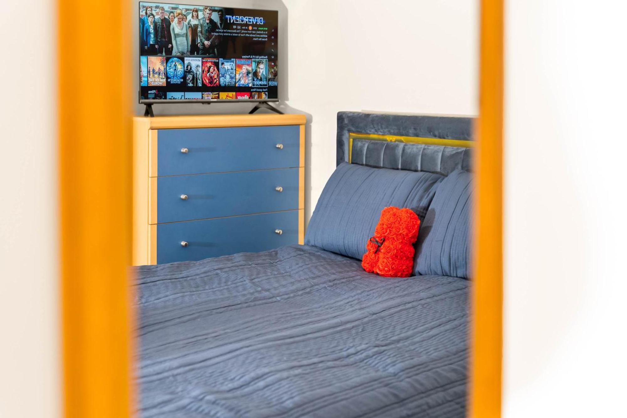 Harborne House, Perfect For Contractors & Families, Sleeps 8 Holiday home Birmingham
